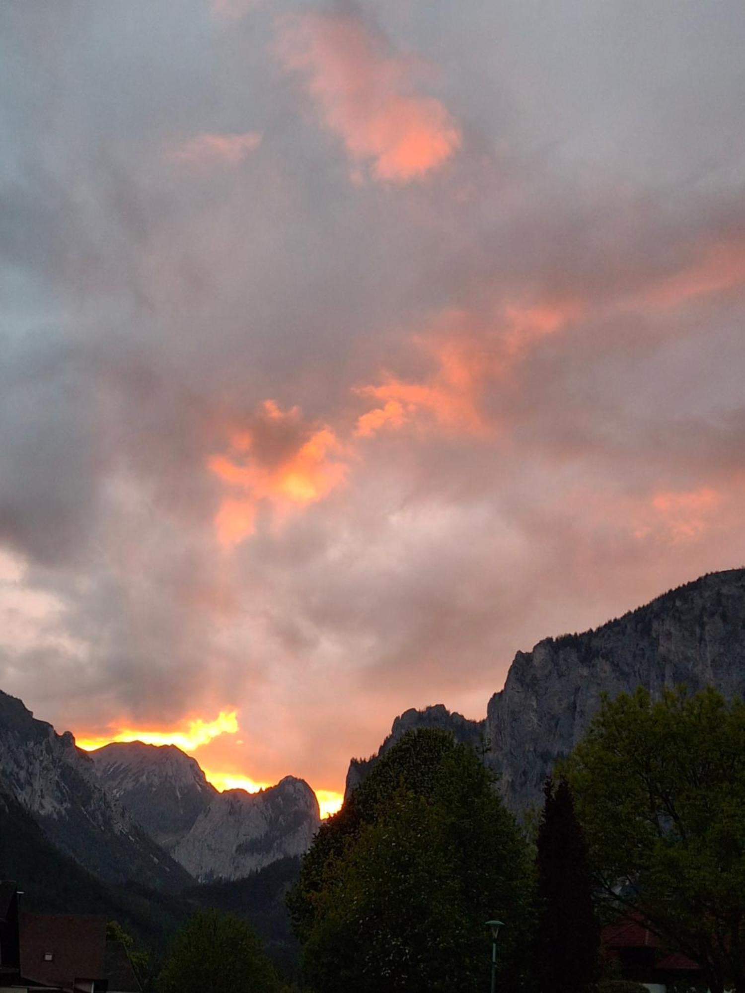 Oberort Haus Bergblick Fruehstueckspension المظهر الخارجي الصورة